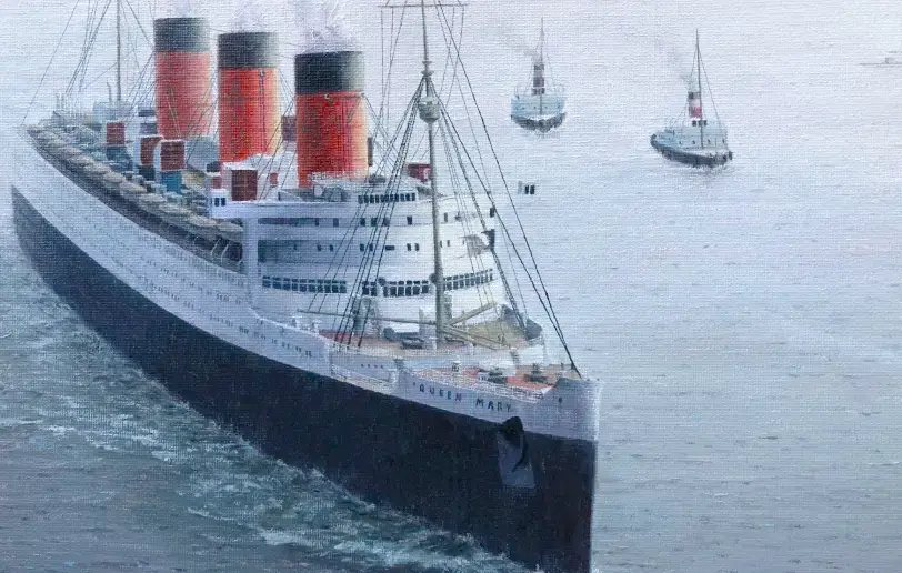 Close up of the bow and iconic red funnels of the Queen Mary, towering over the small escorting tugboats in the water.